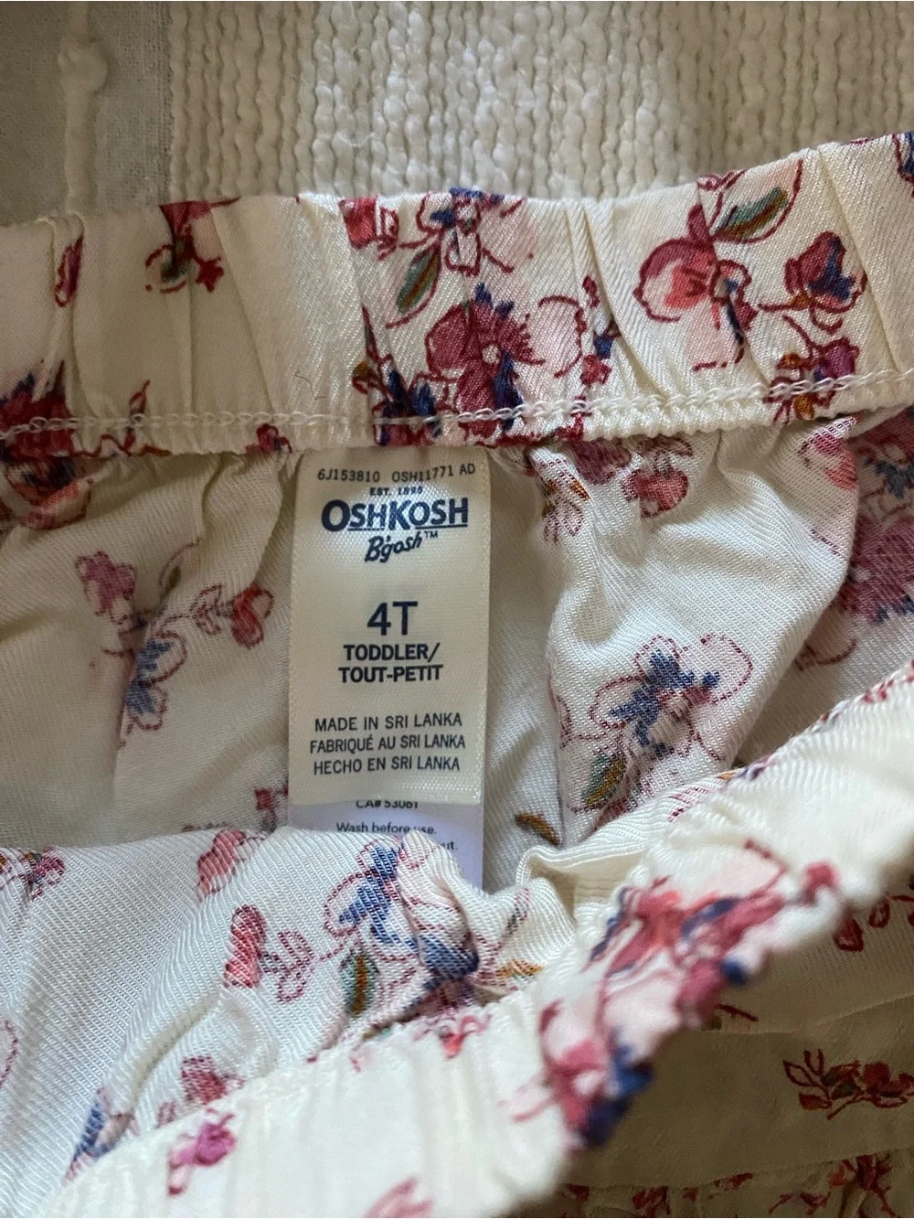 Set; OshKosh B'gosh cream Floral Ruffle skit and Pink Ultra Flir girls skirt